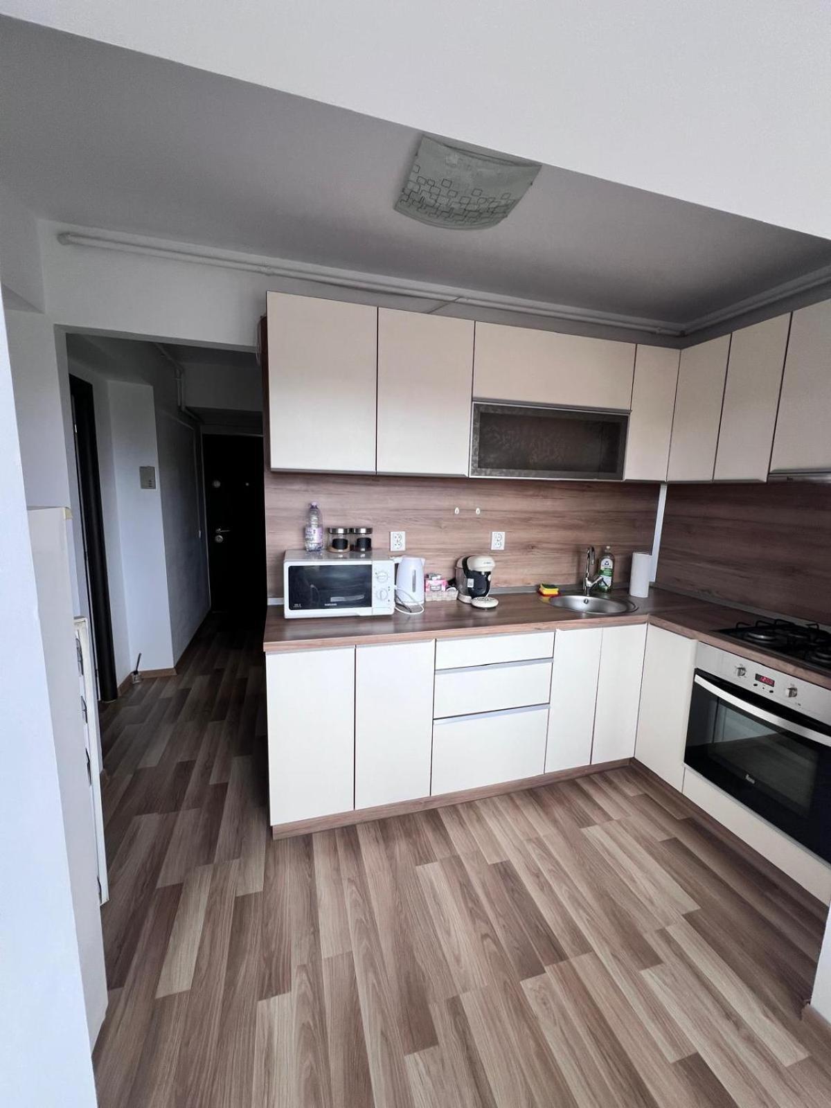 Chindia Apartament ทาร์โกวิชเต ภายนอก รูปภาพ